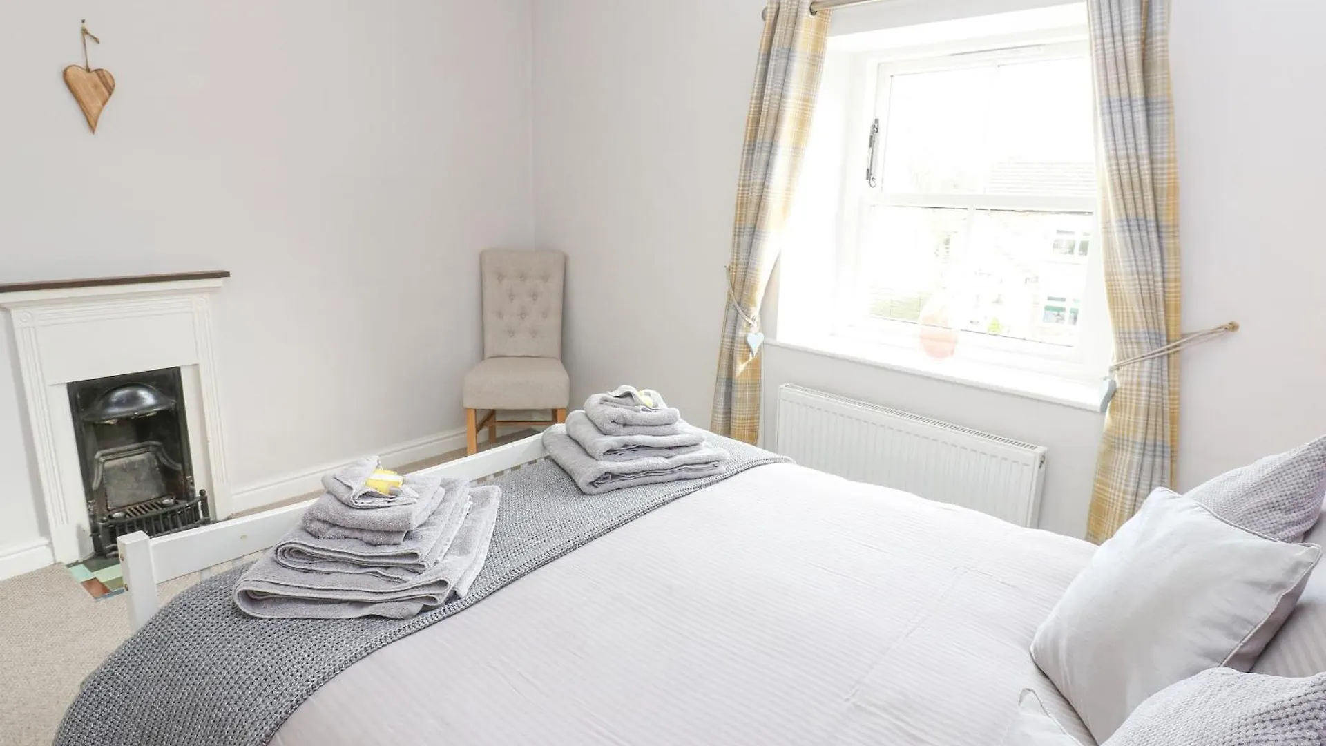 1 Countryman Inn Cottages Hunton  Hunton (North Yorkshire)