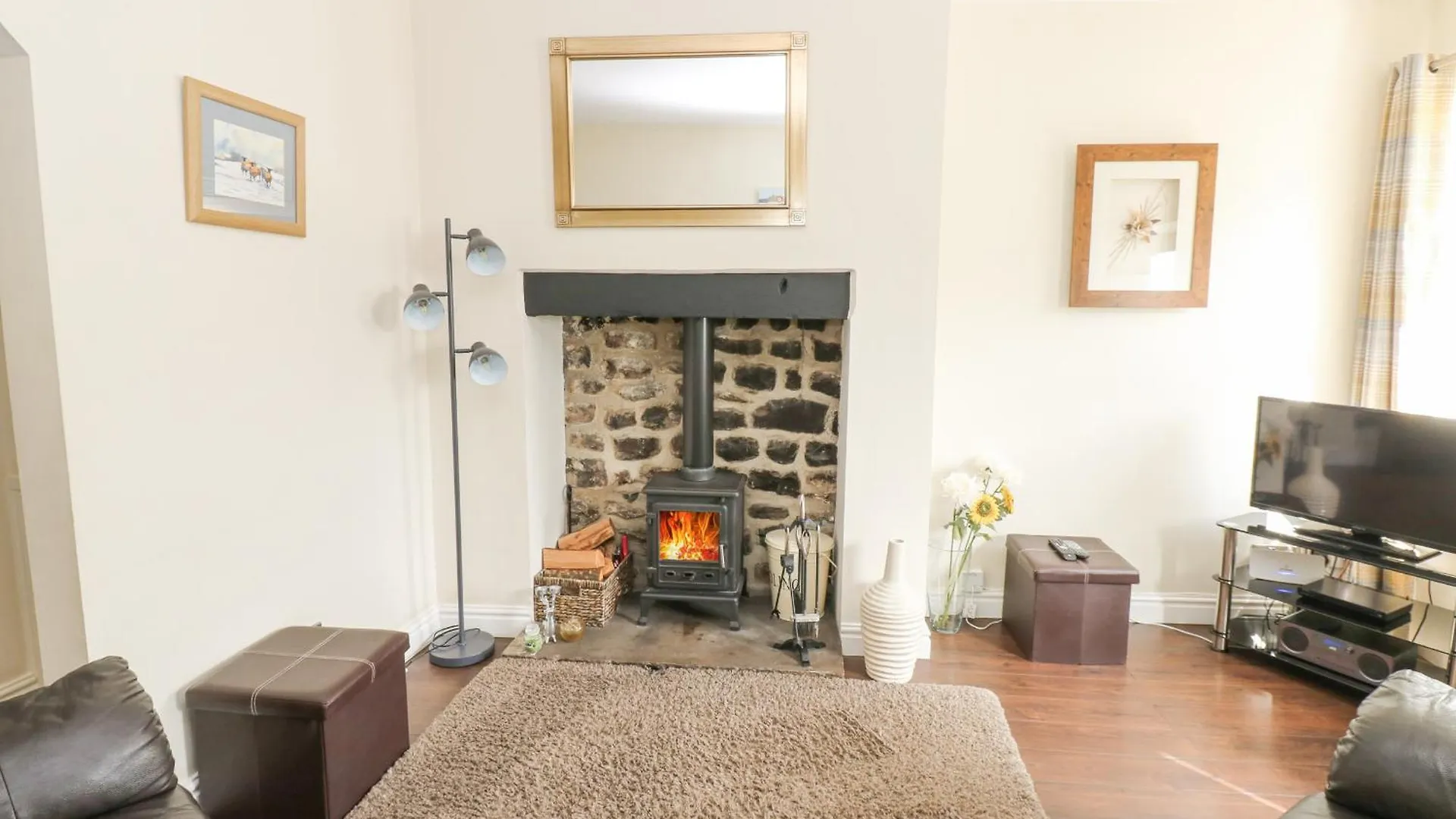 Holiday home 1 Countryman Inn Cottages Hunton  United Kingdom